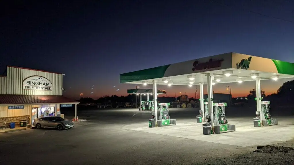 Bingham Country Store and gas station in Blackfoot at dusk